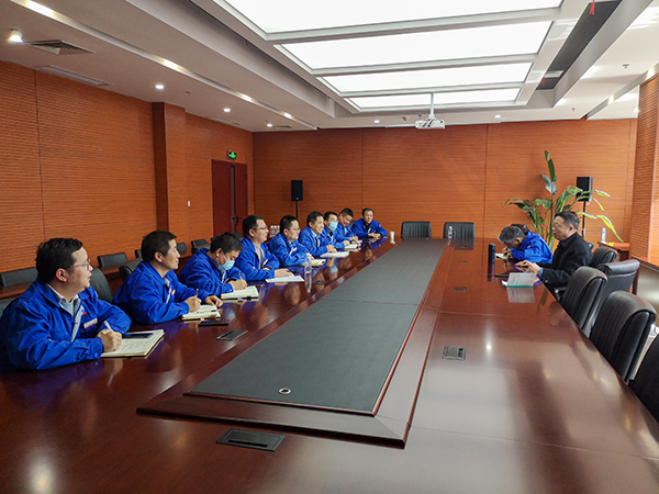 3月14日，渭河彬州化工公司質(zhì)量、環(huán)境、職業(yè)健康安全管理體系認(rèn)證工作會順利召開。(副圖）.jpg