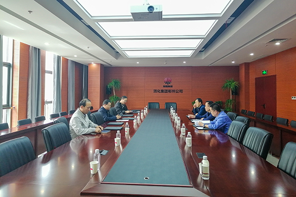 4月20日，陜西省生態(tài)環(huán)境廳調(diào)研督導(dǎo)組在彬州公司三樓行政會(huì)議室開展調(diào)研會(huì)，彬州公司生產(chǎn)部部長(zhǎng)、彬州公司副總經(jīng)理張安平迎檢.jpg