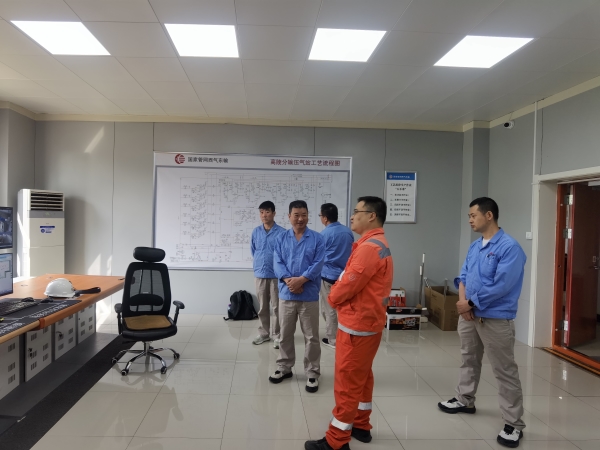 9月13日，公司機(jī)組透平電驅(qū)改造項(xiàng)目小區(qū)赴國(guó)家管網(wǎng)集團(tuán)西氣東輸公司甘陜輸氣分公司高陵作業(yè)區(qū)進(jìn)行對(duì)標(biāo)交流.jpg