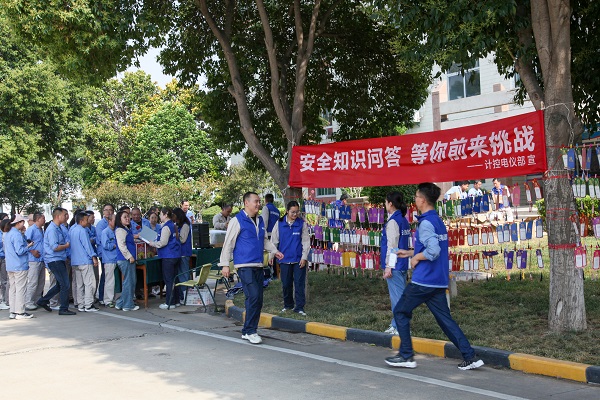 6月20日，計(jì)控電儀部面向全廠職工開展“安全知識問答，等你來挑戰(zhàn)”安全問答競賽活動2.jpg