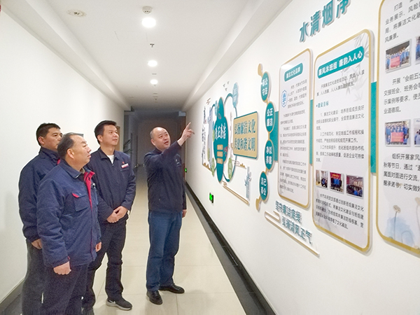 12月17日，采供部黨支部和水汽車間黨支部交流學(xué)習(xí) (3).jpg